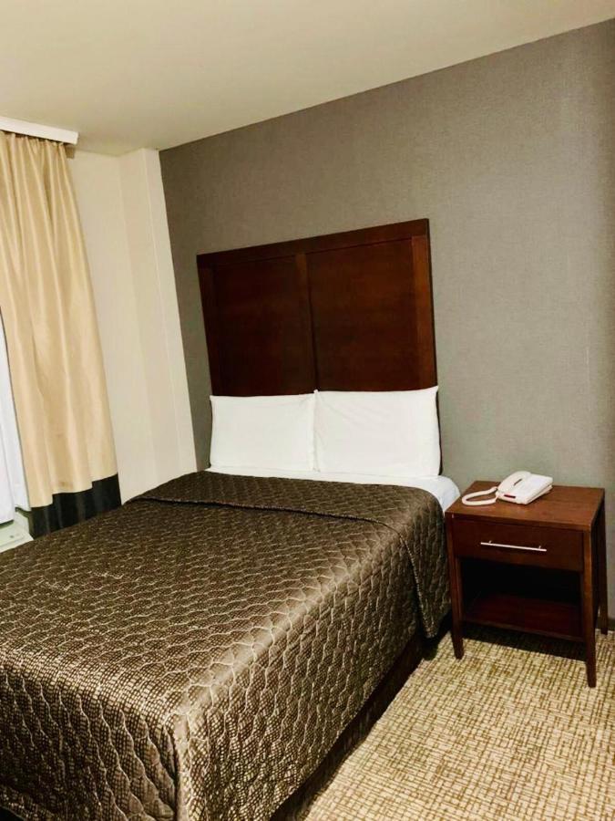 Hotel Pergola Jamaica Jfk Нью-Йорк Экстерьер фото